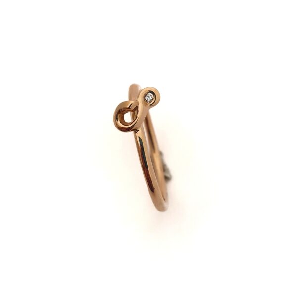 Stackring "curl" in redgold with diamond