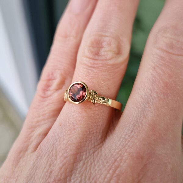 Bloemen, tuin, goud, ring, toermalijn, verlovingsring, roze