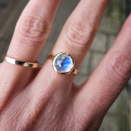 maansteen ring, goud, magisch, maan, edelsteen ring, uniek, handgemaakt
